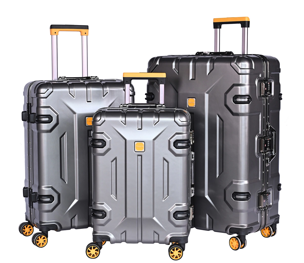 Pengteng’s 3-piece luggage set
