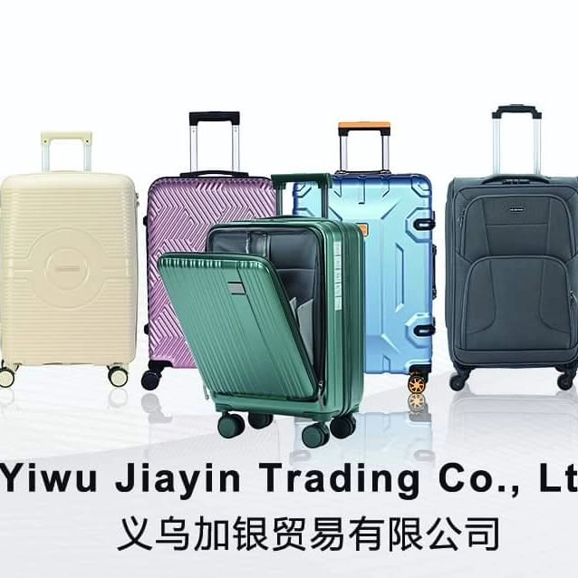 Trendy Luggage With Scratch-Resistant Features for Frequent Travelers