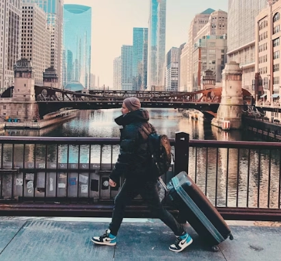 Luggage Performance on Uneven Terrain: Spinner vs. Two-Wheel Designs Luggage Performance on Uneven Terrain: Spinner vs. Two-Wheel Designs