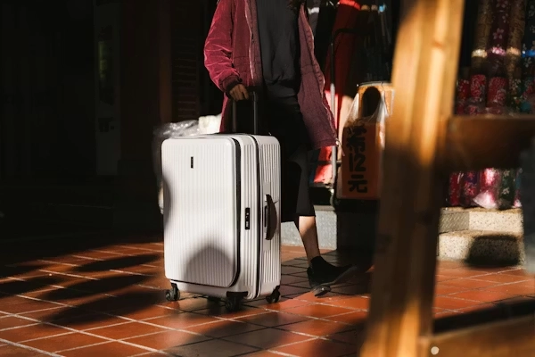 OEM Airline Approved Luggage: How Brands Can Customize Suitcases for 2026 Travel Rules OEM Airline Approved Luggage: How Brands Can Customize Suitcases for 2026 Travel Rules